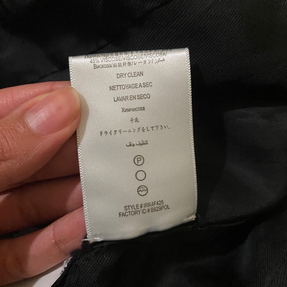 BCBGMAXAZRIA Shawl collar cropped brown cheetah/ feather print blazer - Picture 15 of 16